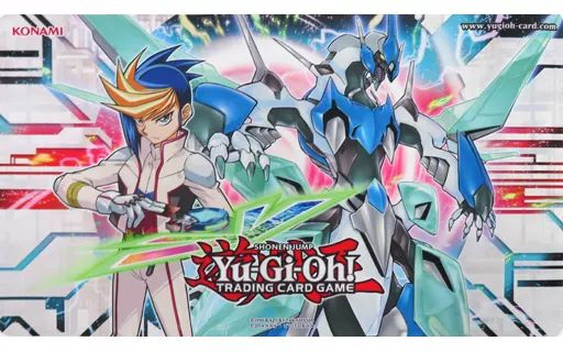遊戯王 - ユーゴ ＆ クリスタルクリアウィング・シンクロ・ドラゴン プレイマット 未開封品】ユーゴ/クリスタルクリアウィングシンクロドラゴン