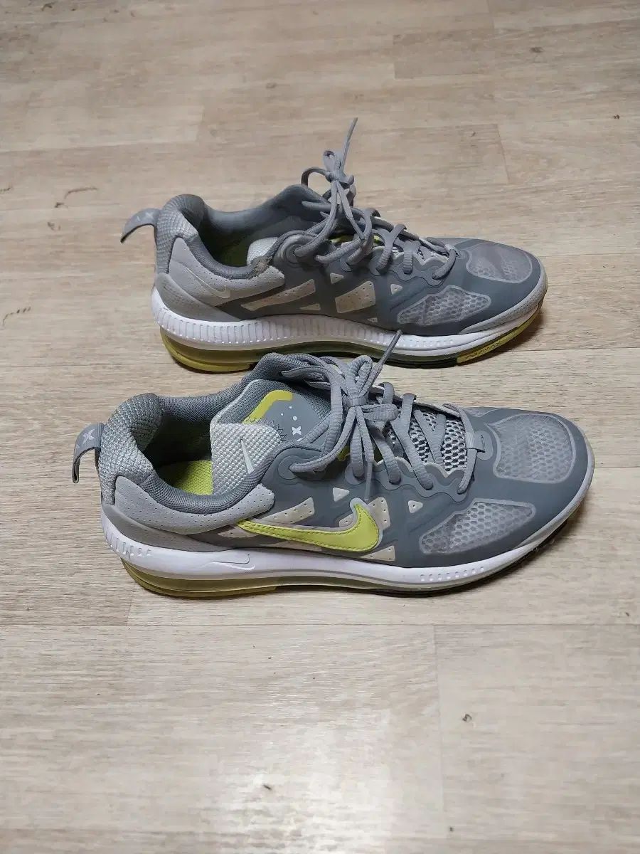 ナイキ/ 280 ） スニーカー