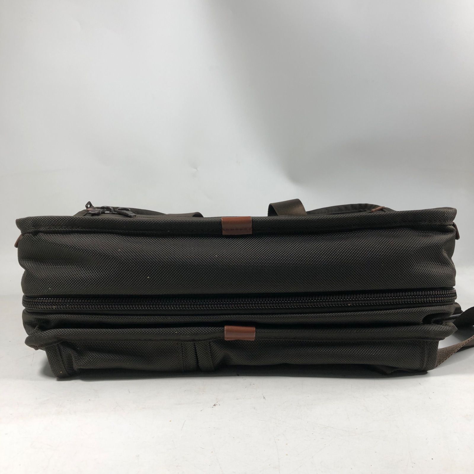 ショルダーバッグ H30