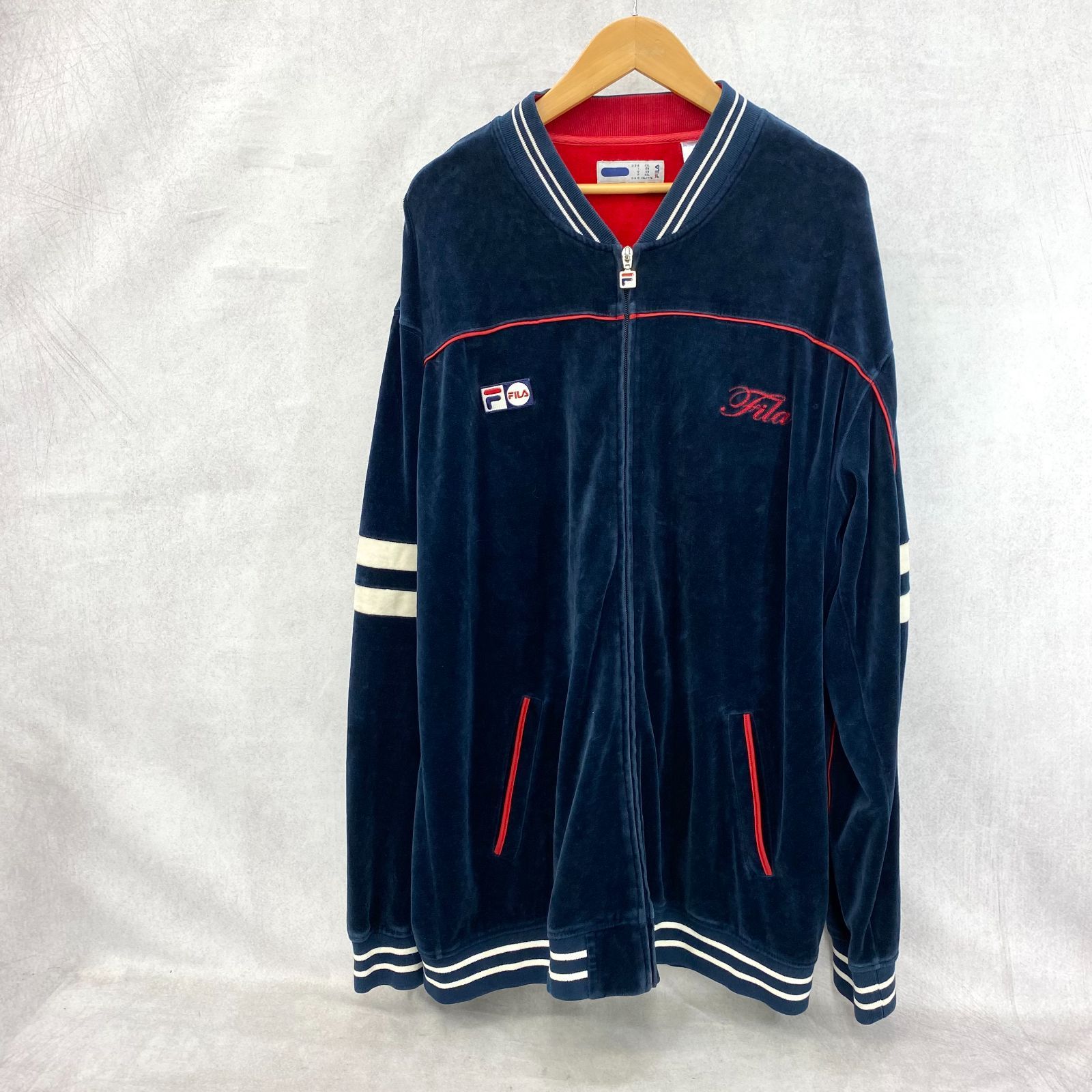 FILA ベロア セットアップ オレンジ【美品】 FILA ベロア セットアップ オレンジ【美品】