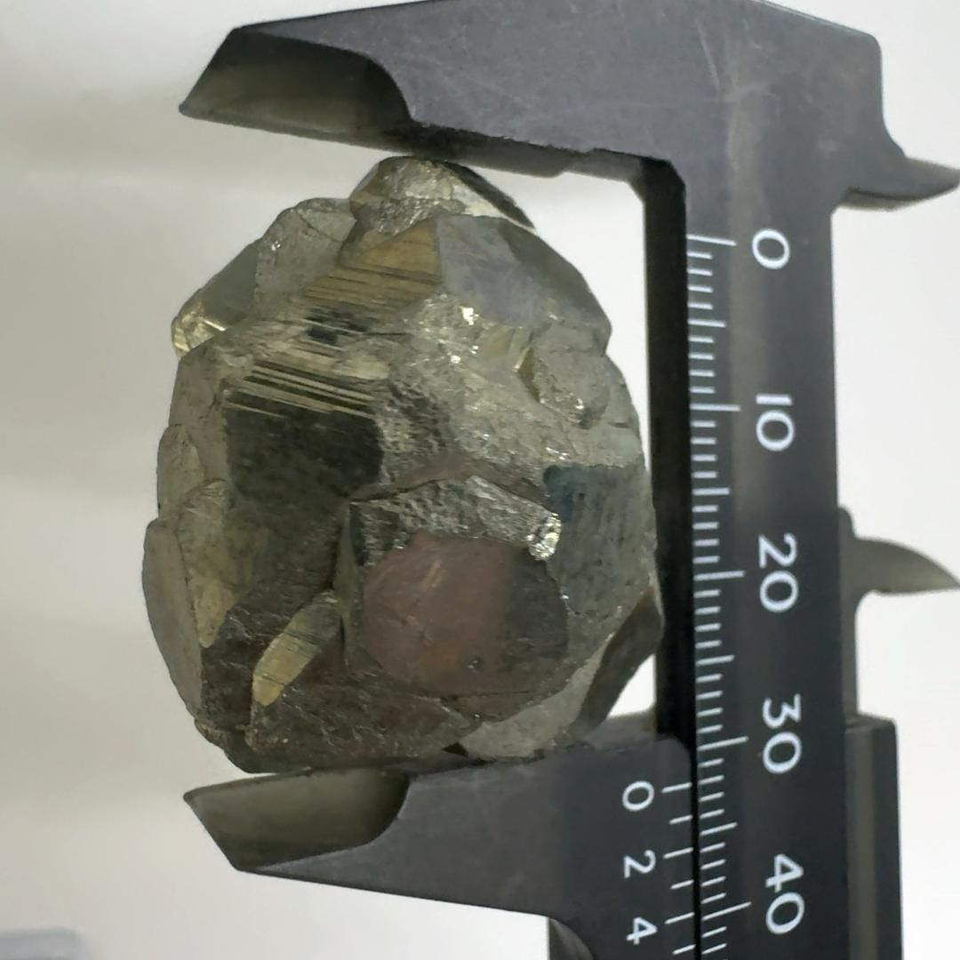 E30183】 黄鉄鉱 パイライト pyrite ペルー 天然石 鉱物