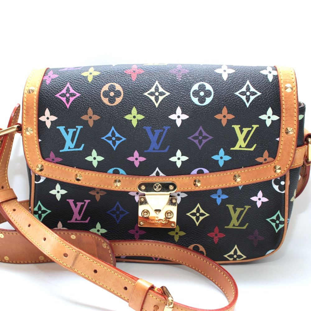 LOUIS VUITTON/ルイヴィトン M92639 ソローニュ スタッズ モノグラム