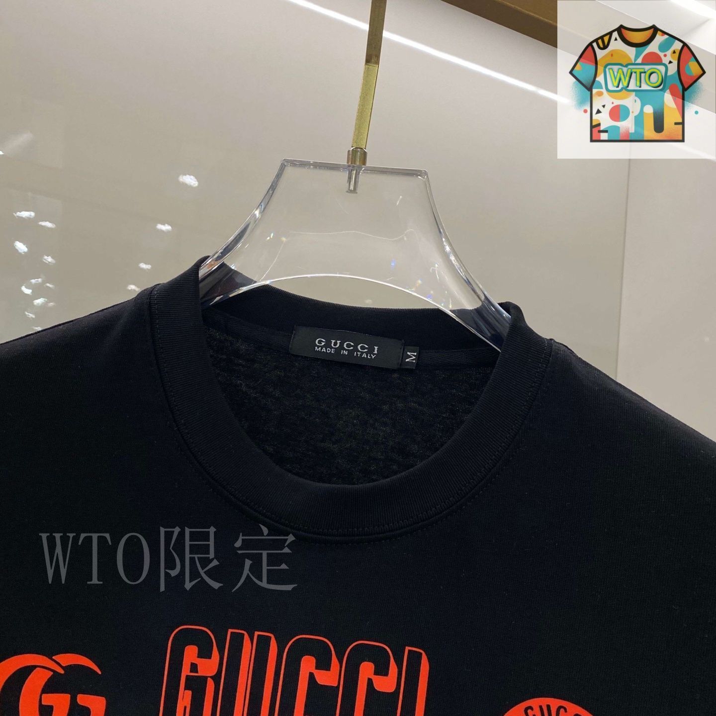 美品　GUCCI グッチ　Tシャツ 今日WTO】Gucci グッチ 25ss 逆文字ロゴプリント T シャツ-UZ59