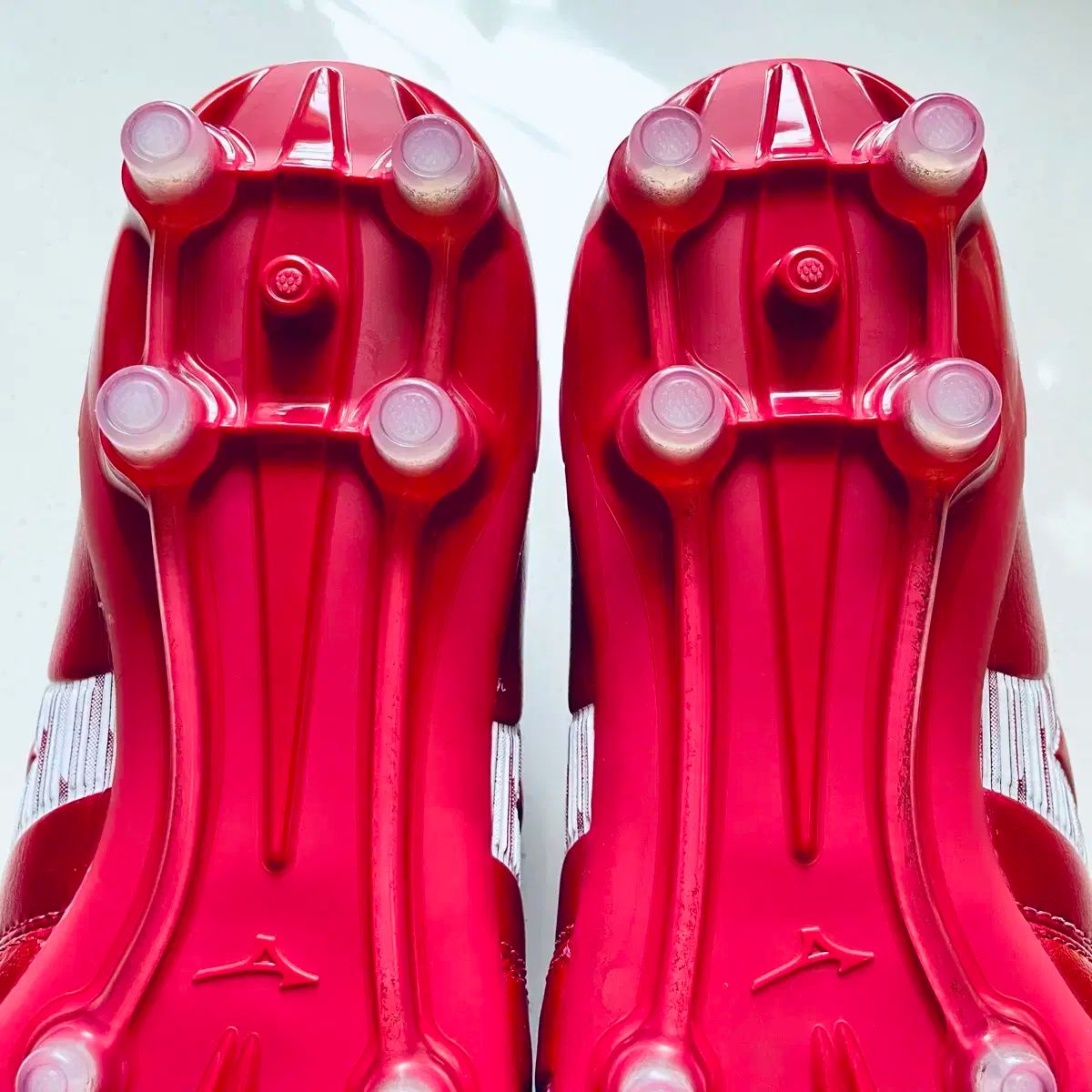 モレリアネオ4βジャパン　アーバンエレクトリックパック　26.0㎝　新品。 ミズノ、新作スパイク「アーバンエレクトリックパック」が登場