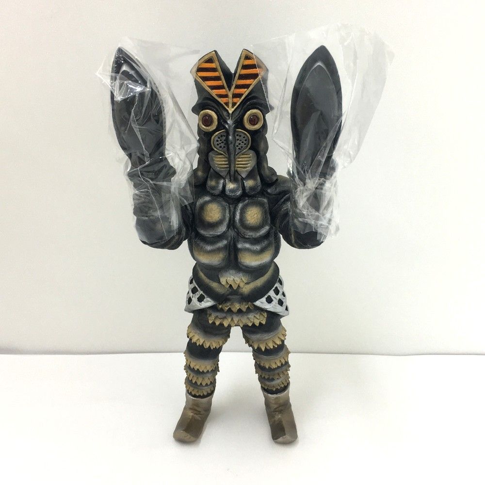商品 フィギュア