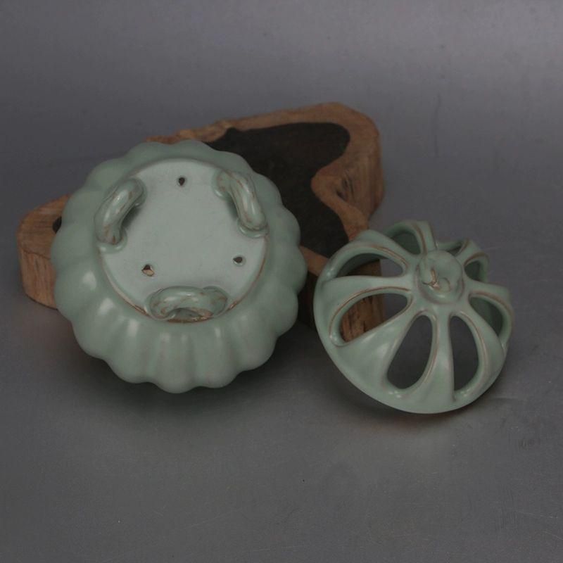 透かし彫り香炉 装飾品 花瓶 収集品 美品 景徳鎮 陶磁器 工芸品 美術品 置物 elegant-club_a032-16971