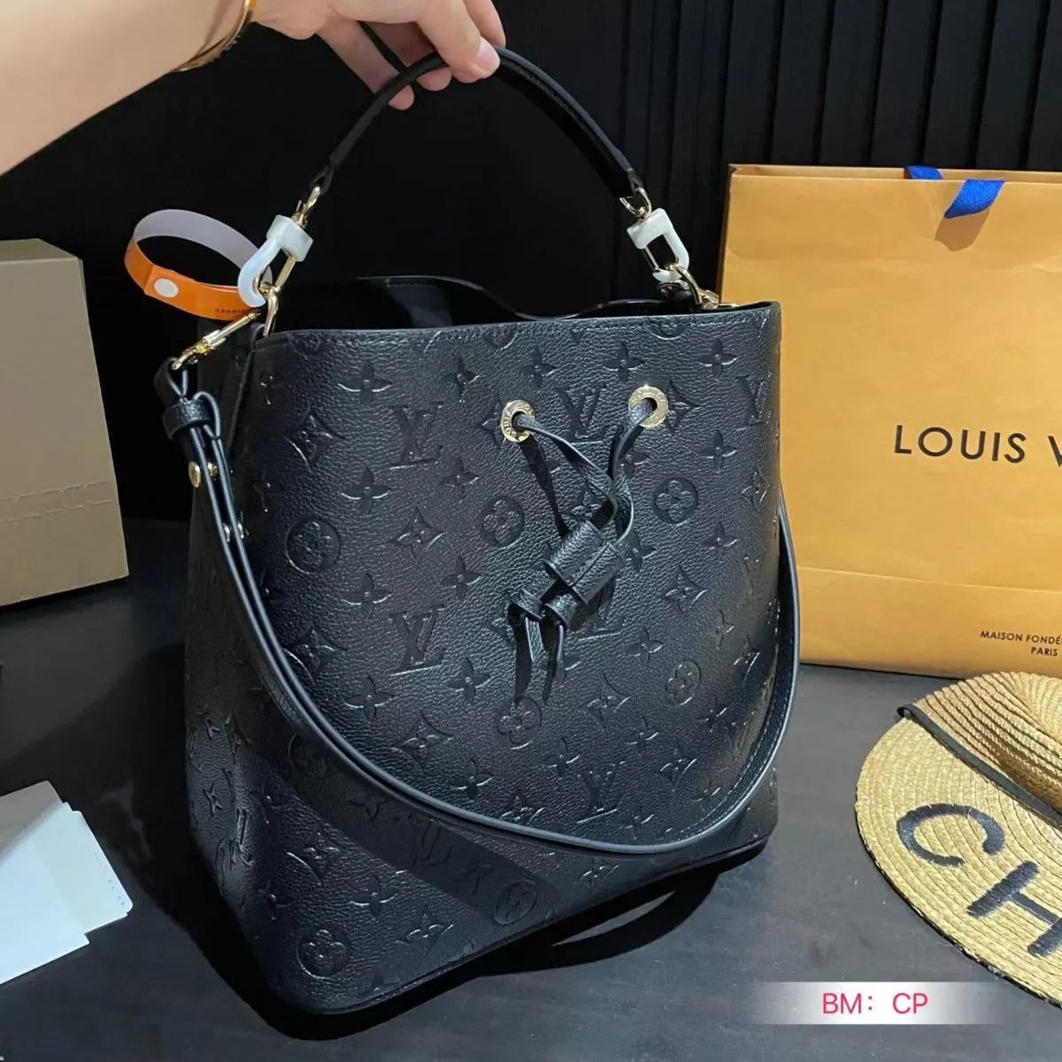 LOUIS VUITTON ルイヴィトン ハンドバッグ美品