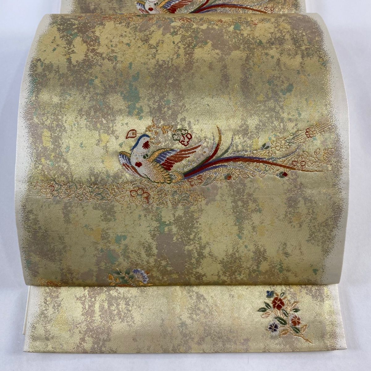 袋帯 美品 秀品 鳥 草花 箔 金銀糸 金色 六通 正絹 【中古