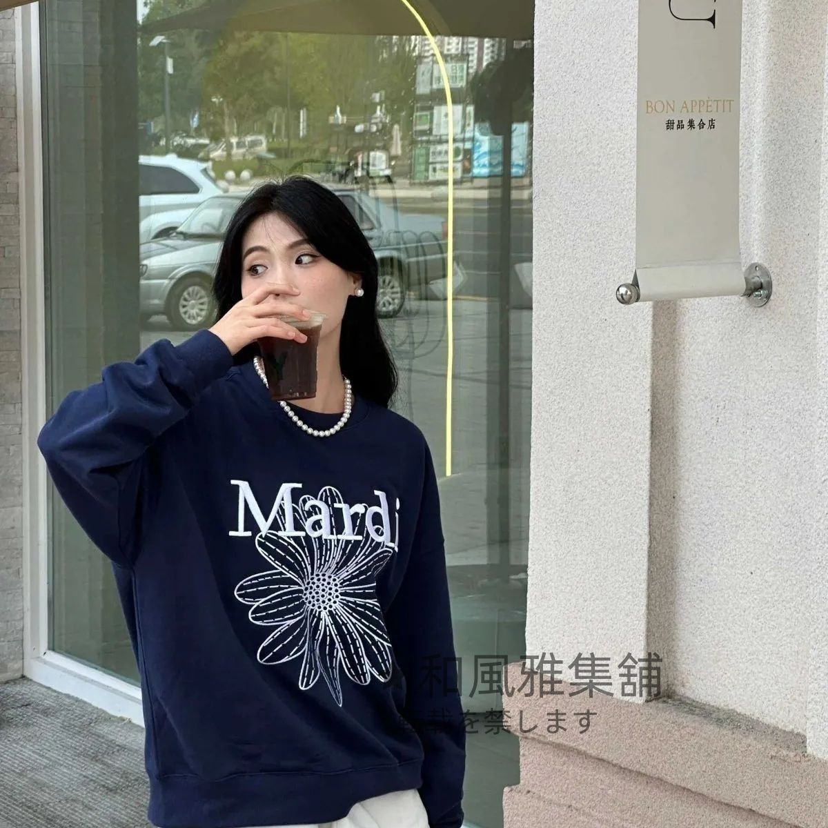 チ****