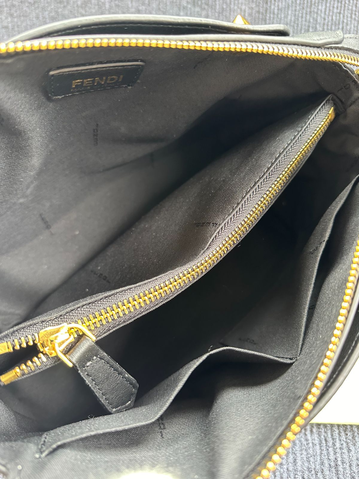 極美品✧【FENDI】バイザウェイ　ミディアム　ブラック