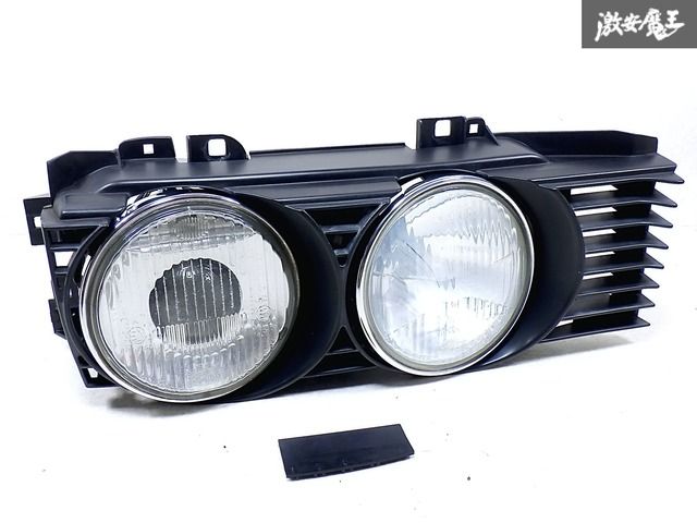 BMW 純正 E32 7シリーズ 740i DB30 ノーマル ヘッドライト レンズ 右 右側 312-110480 カバー ブラケット 即納 棚Q-2