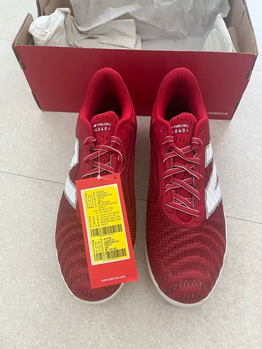 New Balance ニューバランス 金具スパイク 一体成形 野球シューズ レッド L4040TR7