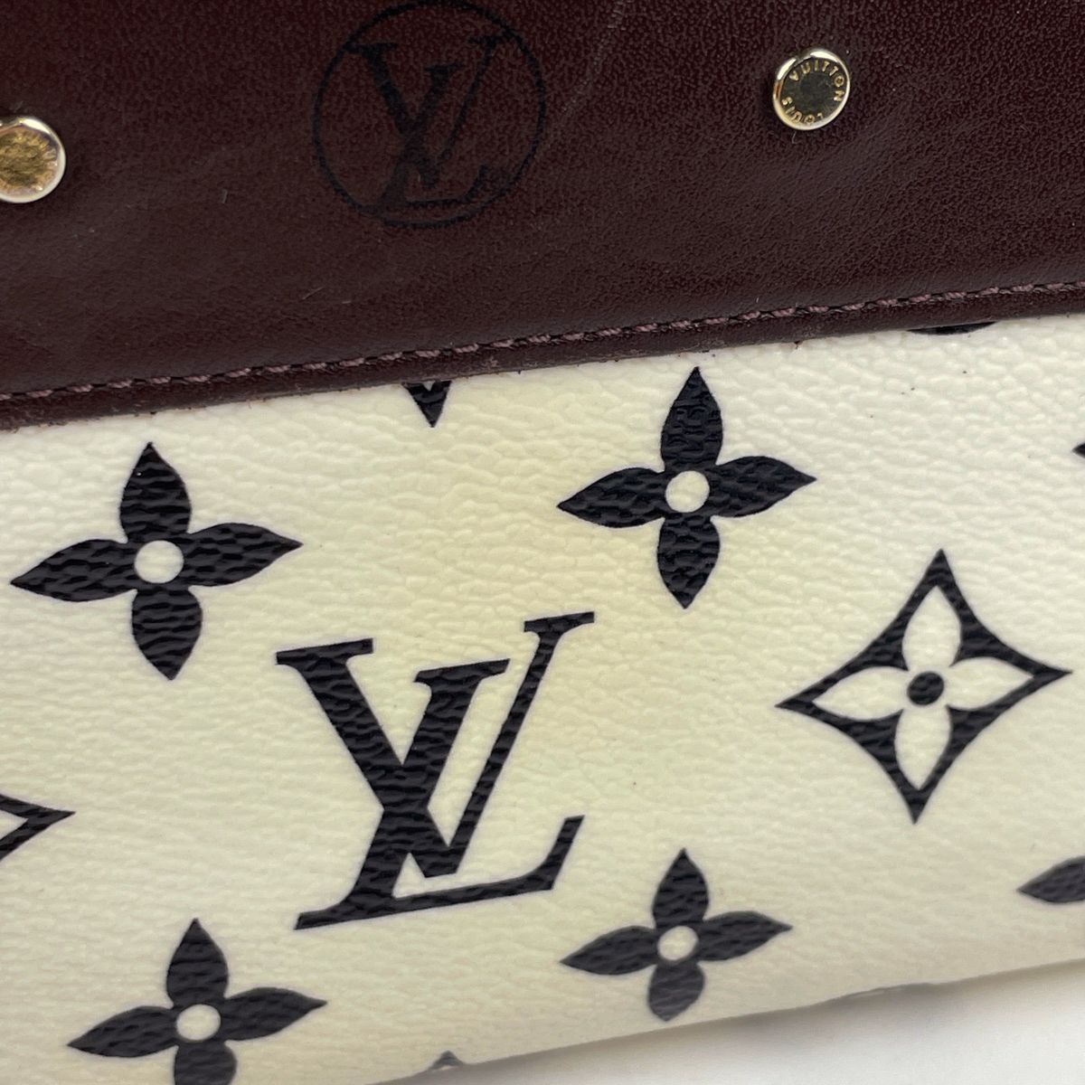 ルイ・ヴィトン Louis Vuitton ジッピー ウォレット 札入れ 小銭入れ ラウンドファスナー 長財布 モノグラム ブロン(ホワイト)  ブラウン M67234 レディース 【中古】 - メルカリ