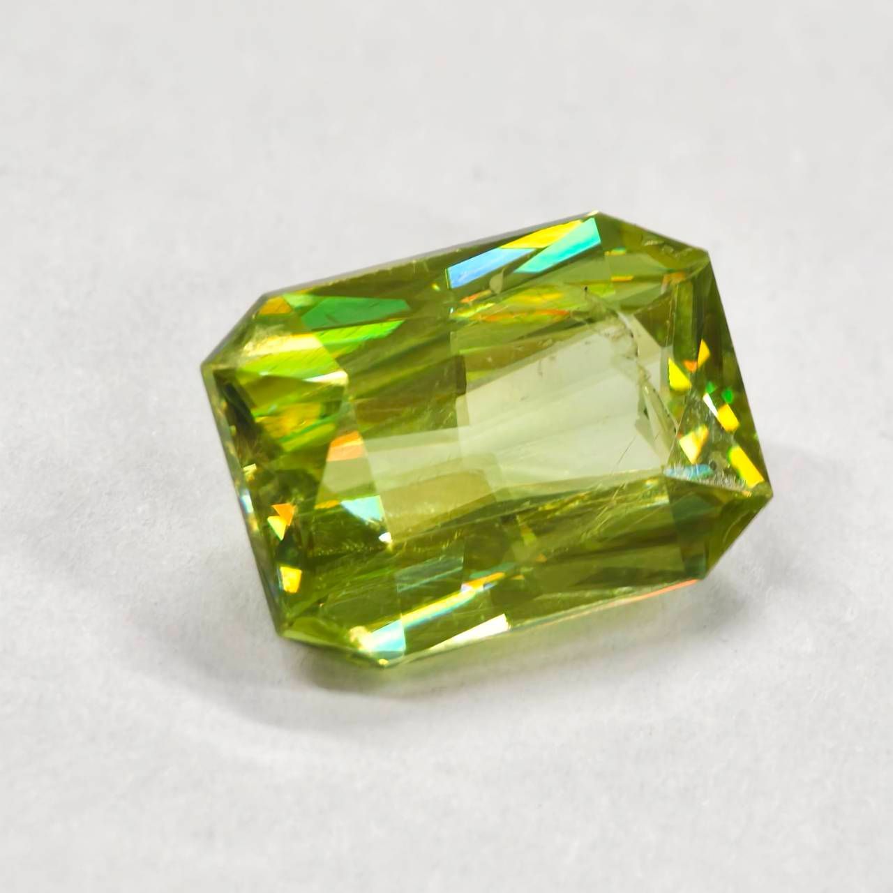 3.150ct スフェーンルース スフェーン ルース（裸石）ソーティング付