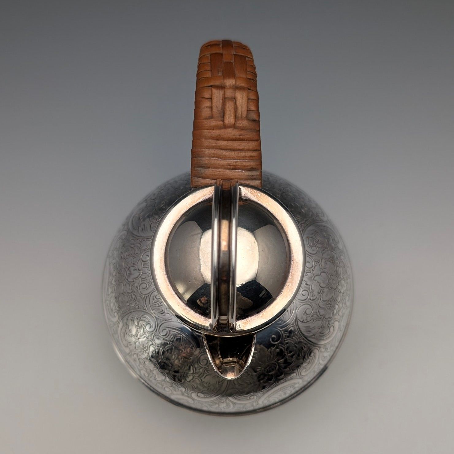 9 S97898 江副行昭 ぐい呑 銀彩変ガラス 骨董 江副行昭 手造りガラス熔