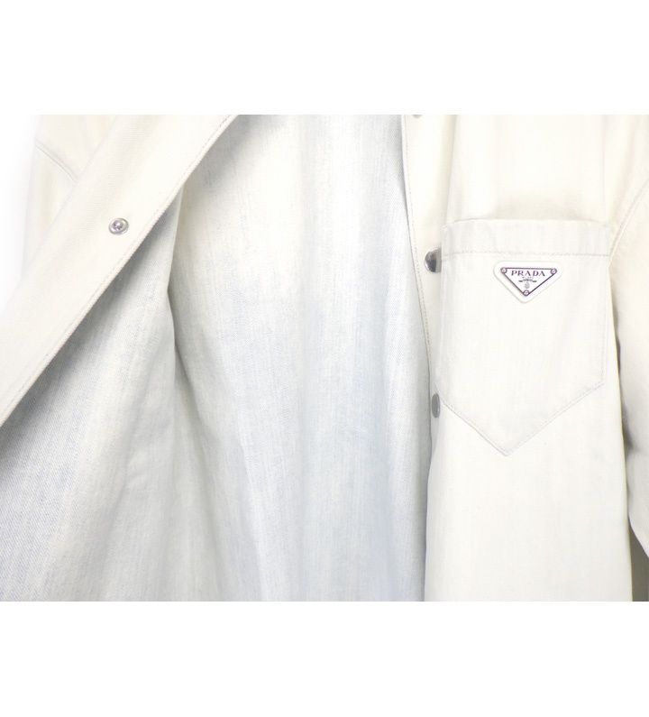 PRADA プラダ 三角ロゴ ライトベージュ クリーム デニム オーバーオール 三角ロゴがアクセント☆最新作PRADA☆デニムオーバーオール