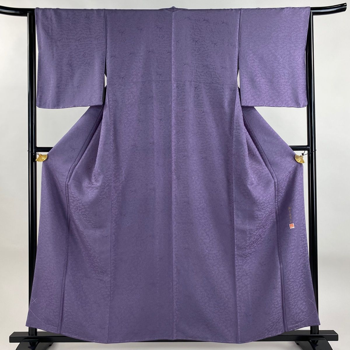色無地 身丈158cm 裄丈63.5cm S 袷 落款 地紋 紫 正絹 秀品