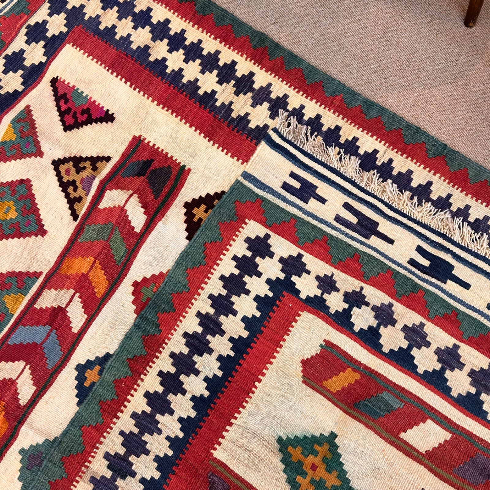 長期在庫 品 キリム イラン産 手織りカーペット ライオン 147×105cm インテリアラグ タペストリー アクセントラグ カバー チェリーベアキリム チェリーベアキリム100×150 MARWIL-DEMENAGEMENTS_CH