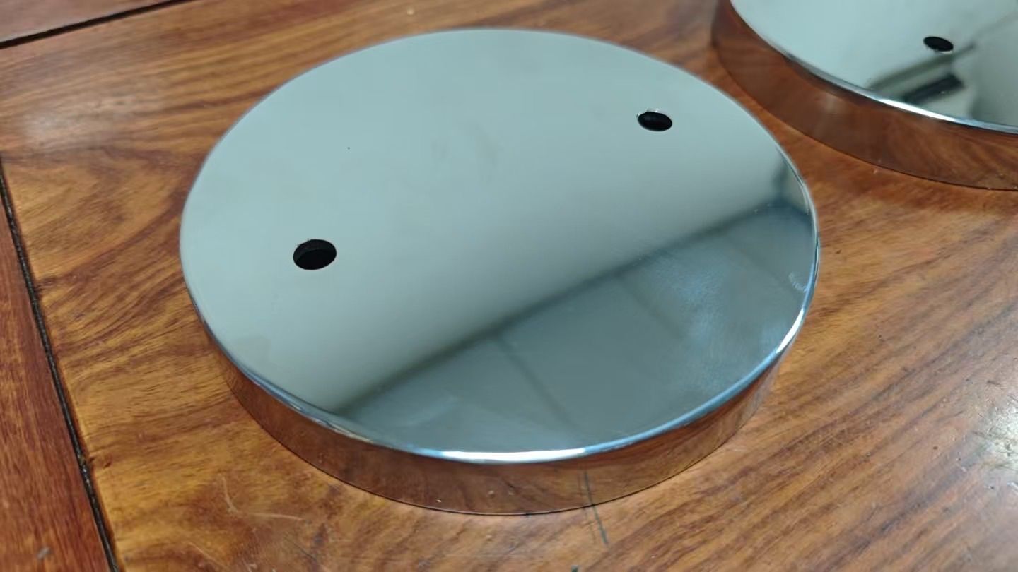 2トン 丸形 キャンター エルフ用 ホイールセンターキャップ フロントセンターキャップ 鏡面ステンレス デコトラ レトロ 2個セット 2穴 2M