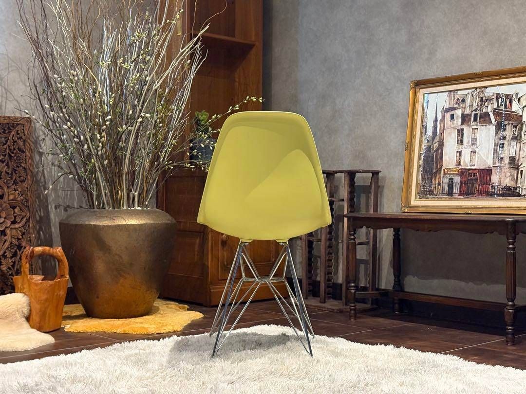 ハーマンミラー　イームズ シェルチェア　エッフェルベース（ワイヤーベース）InY ハーマンミラー イームズ シェルチェア エッフェルベース