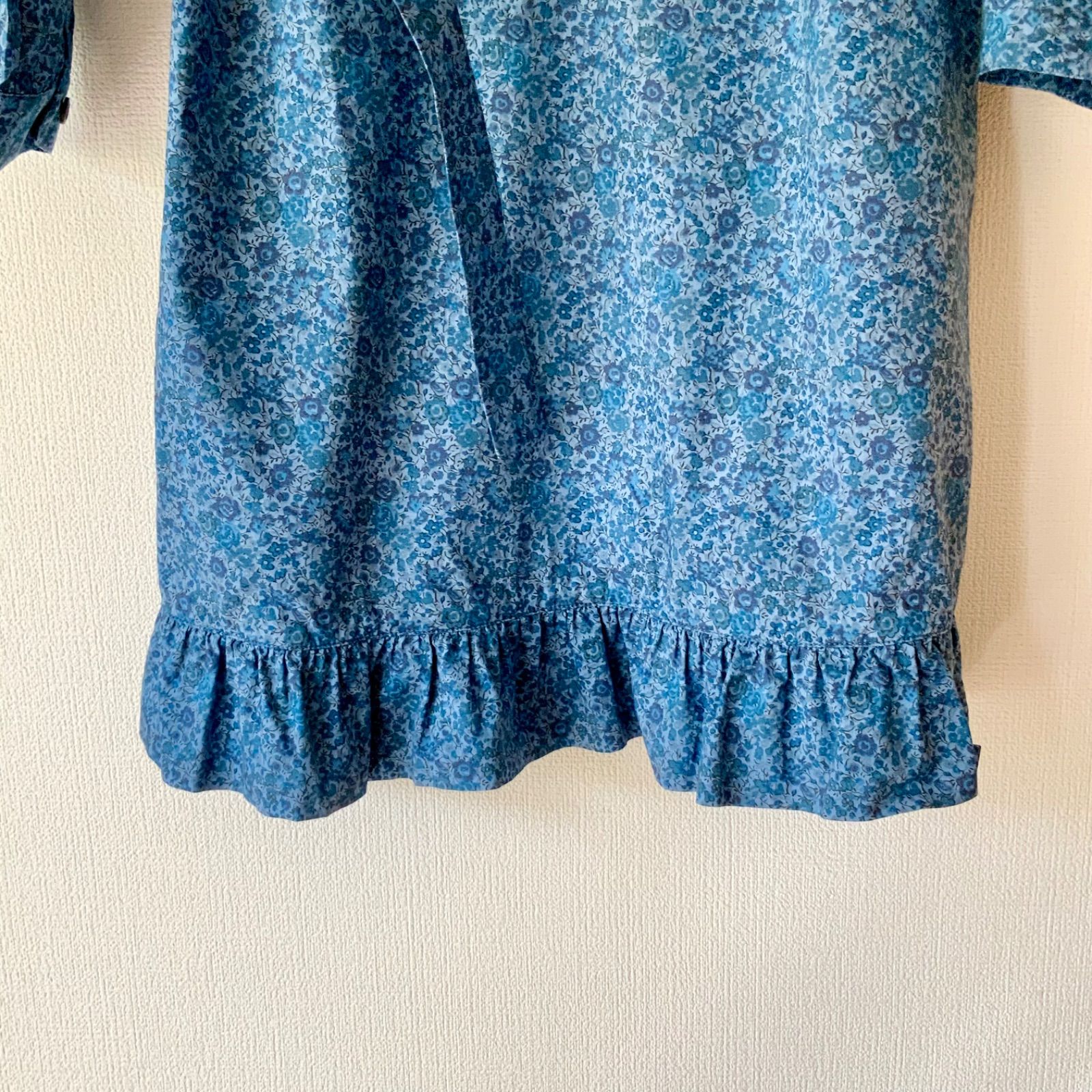 A.P.C アーペーセー　柄ワンピ アーペーセー - A.P.C. - ドットミディワンピース サイズS | MoDeNeW