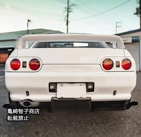 R32スカイラインGT-R（BNR32）用純正リアスポイラー BNR32
