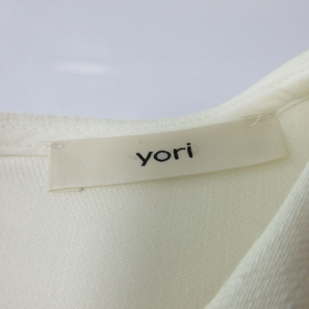 お値下げ　デニム風ビッグカラーショートブラウス  YR21-23015SP 良品 23SS yori ヨリ デニム風ビッグカラーショートブラウス 七