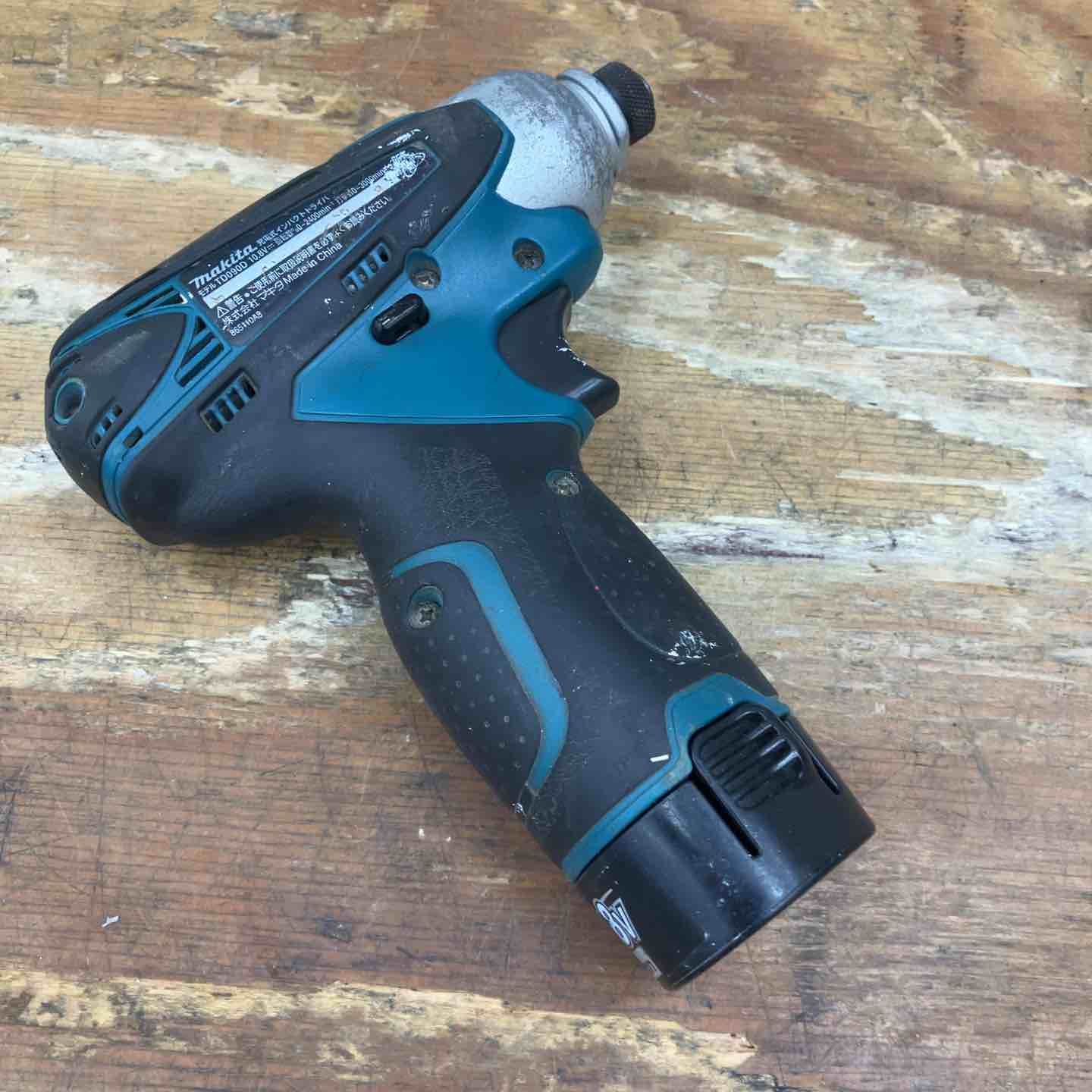 コードレスインパクトドライバ TD090DWXW