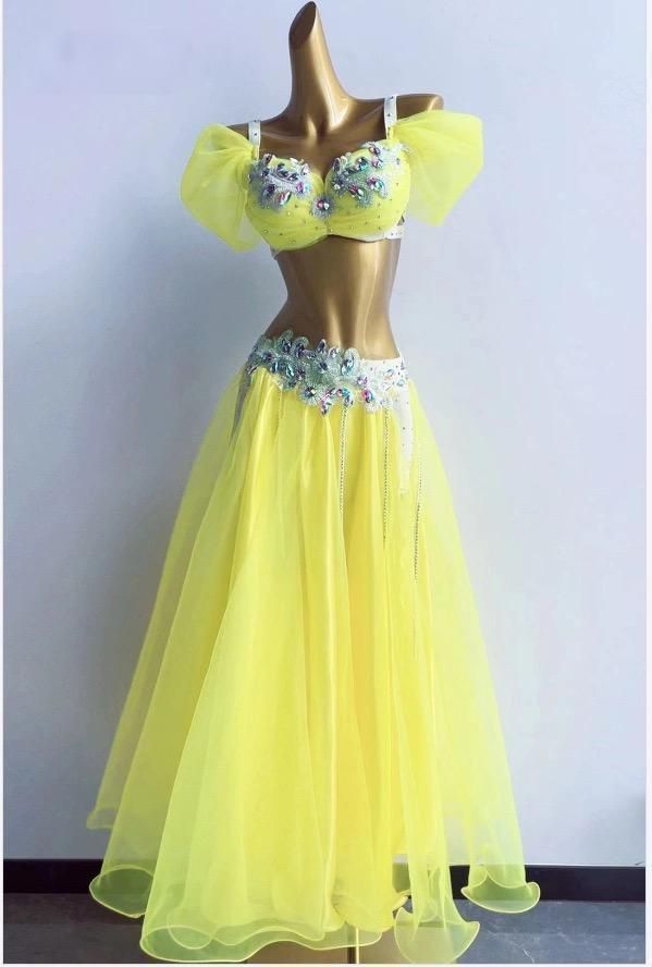 ベリーダンス衣装 体型カバー