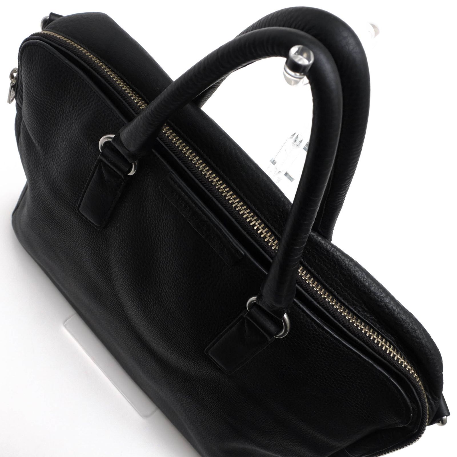 MARC JACOBS ブラックレザービジネスバッグ マーク バイ マークジェイコブス／MARC BY MARC JACOBS バッグ