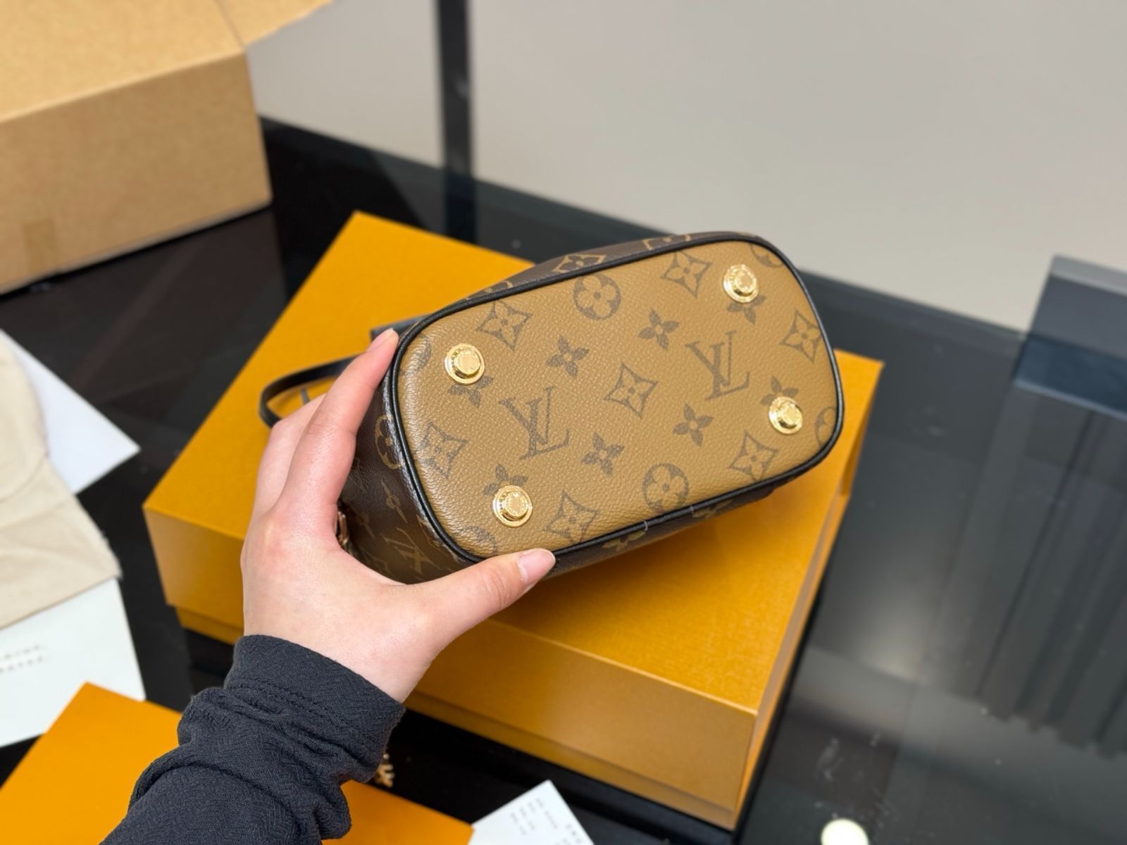【バッグに忍ばせたい可愛さ♡】Louis Vuitton ポーチ 今日特価】Louis Vuitton Nice Vanity Pouch・ルイ・ヴィトン