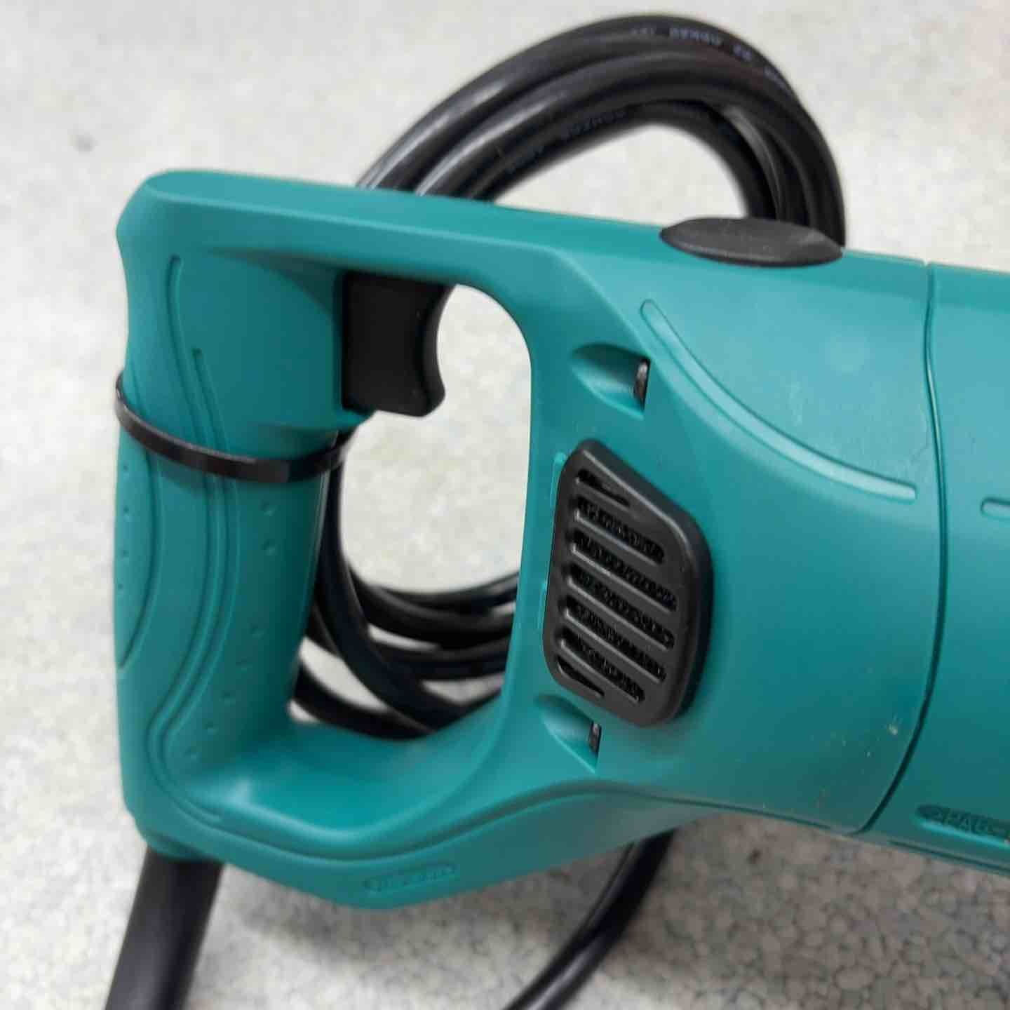 コンクリートかくはん機