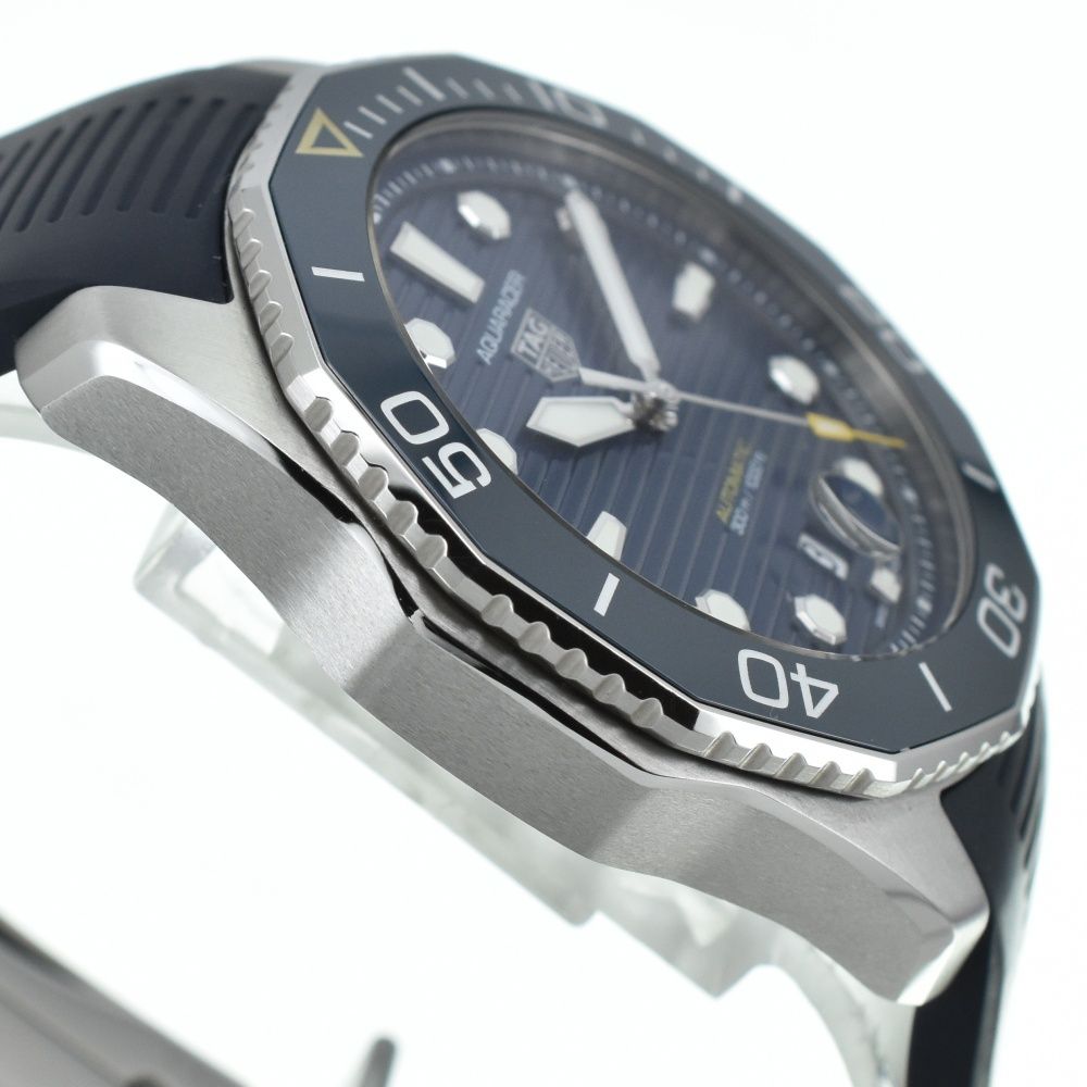 タグホイヤー TAG HEUER WBP201B アクアレーサー デイト 自動巻き