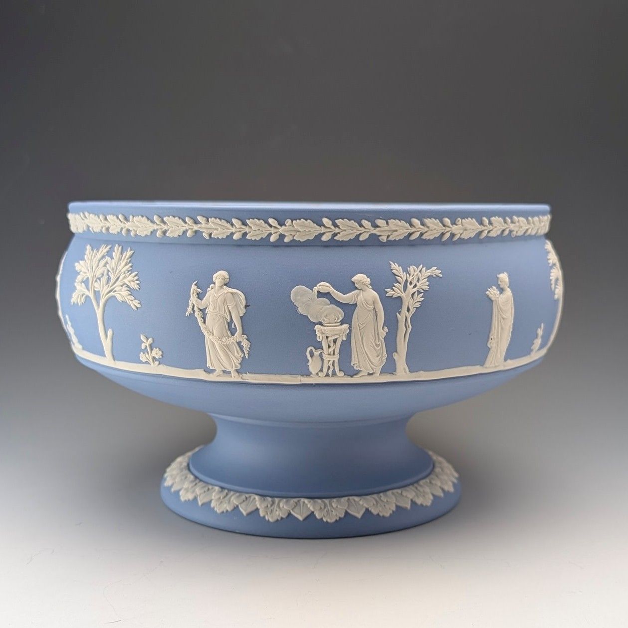 脚付き大型ボウル