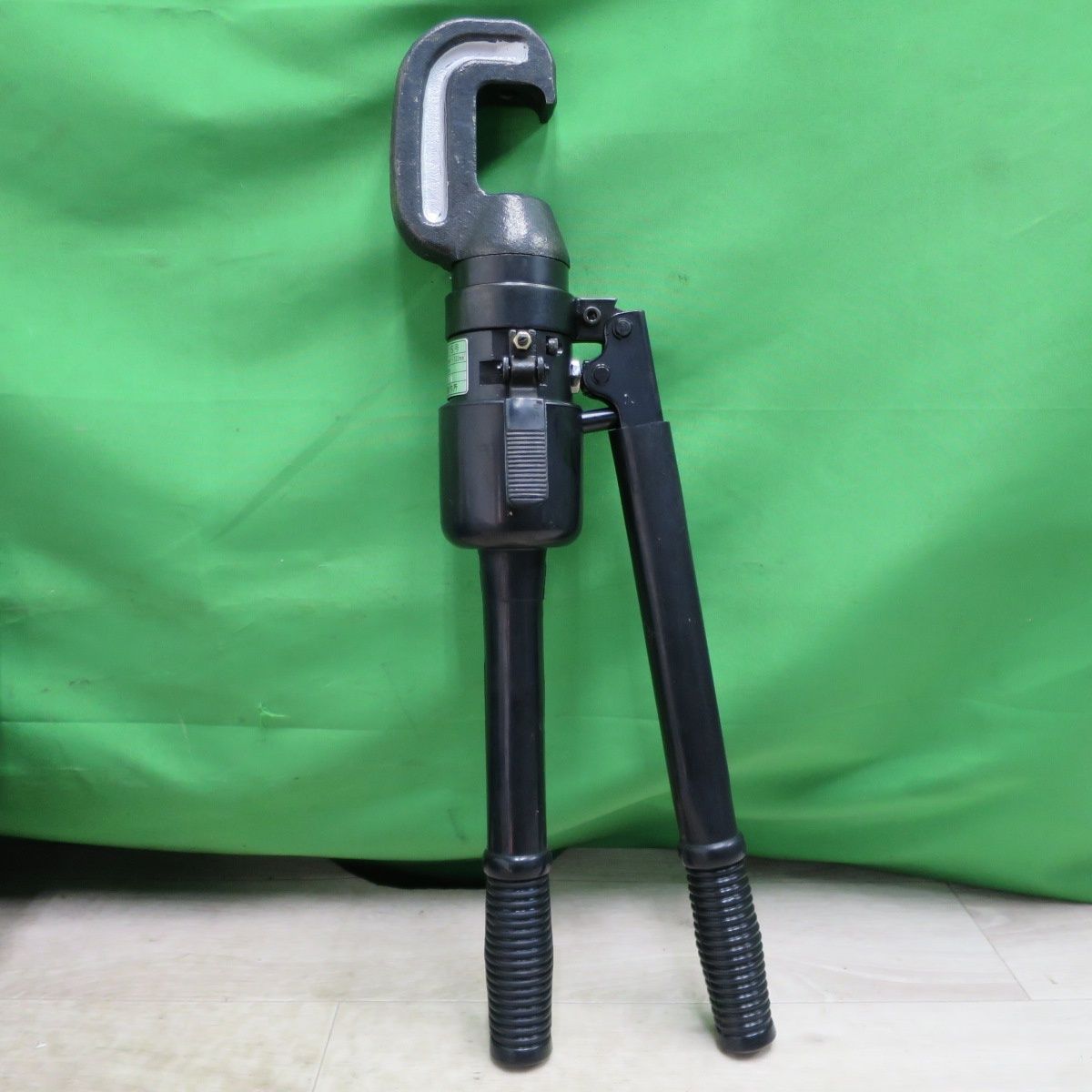 泉精器製作所 手動