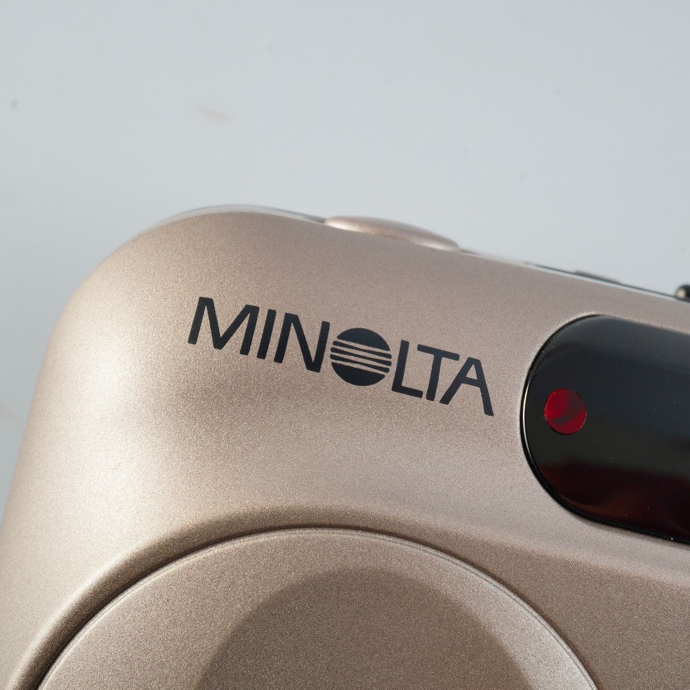 MINOLTA