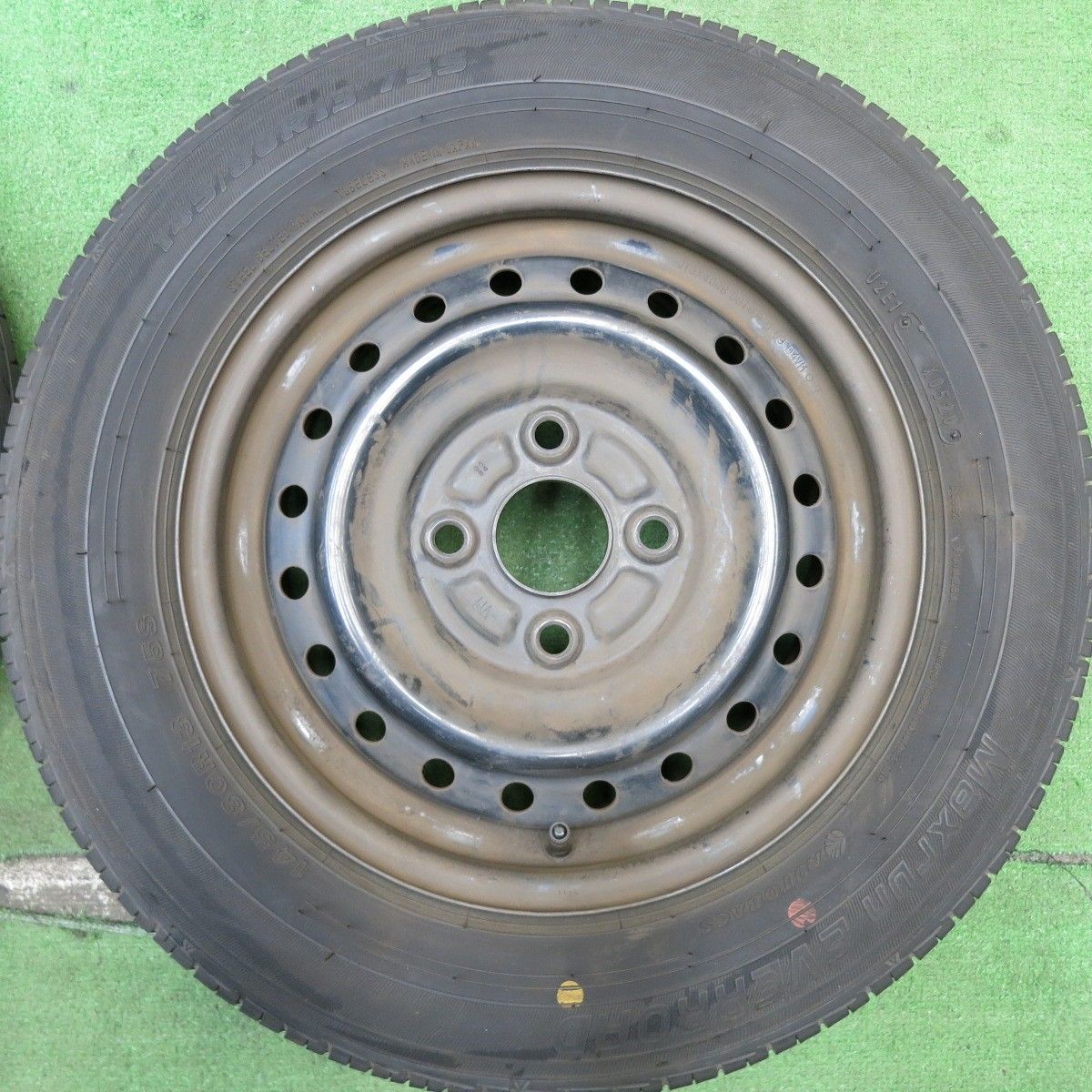 145/80R13 タイヤホイールセット4本 maxrun everroad 4本価格☆145/80R13 オートバックス Maxrun EVERROAD スチール