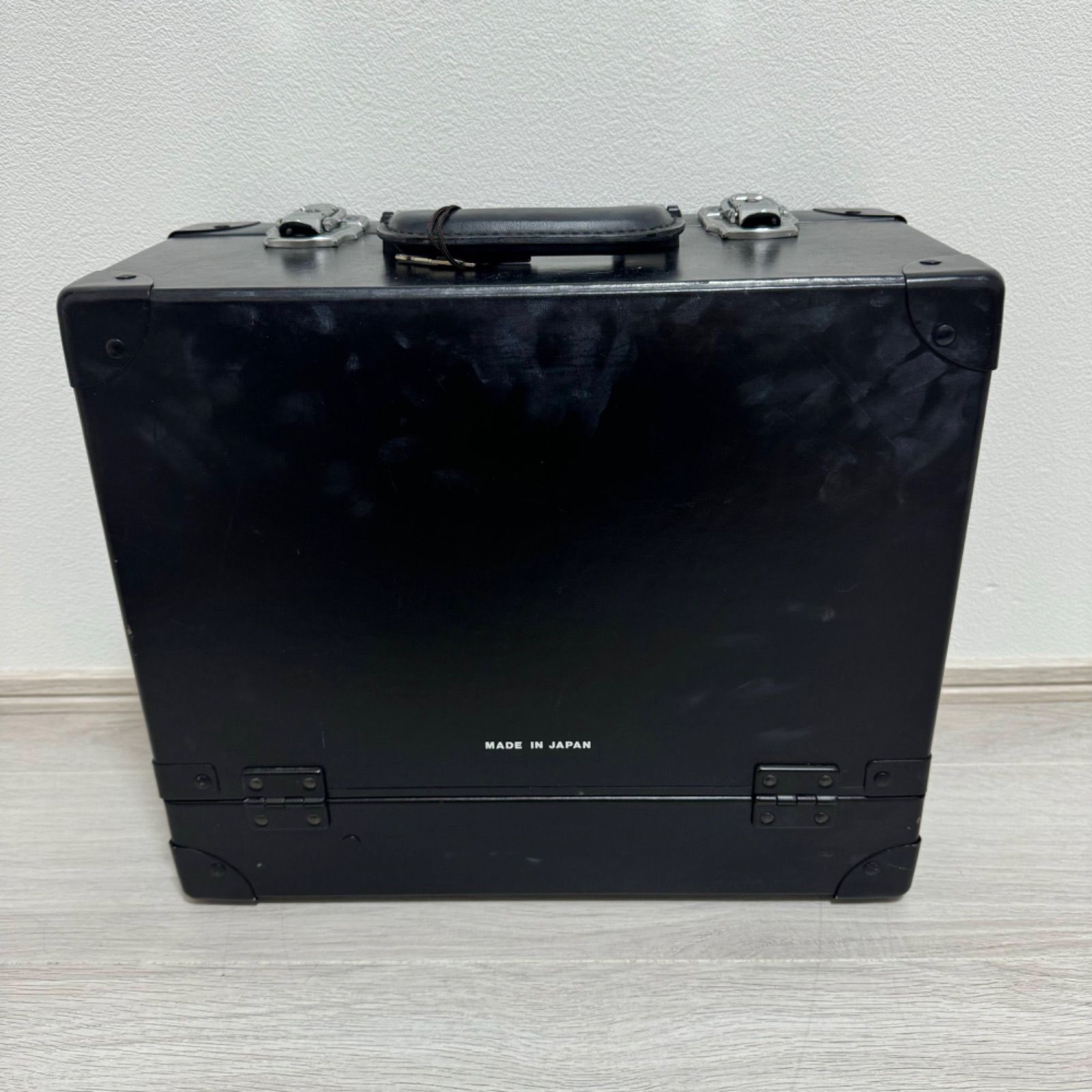 shu uemura シュウウエムラ 鍵付き メイクボックス コスメボックス  