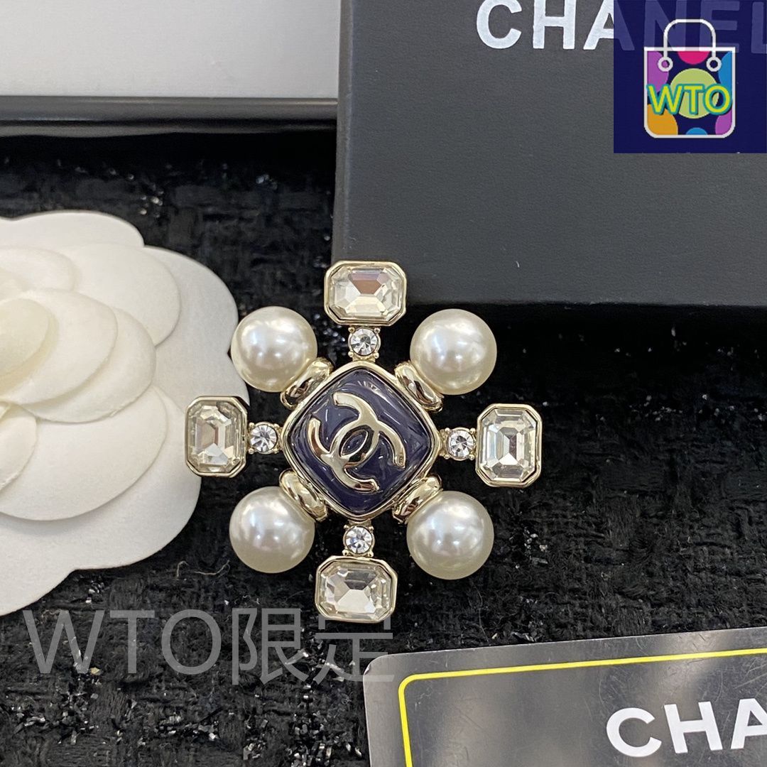 今日特価】CHANEL シャネル 22 年 高級ハンドメイド ブローチ
