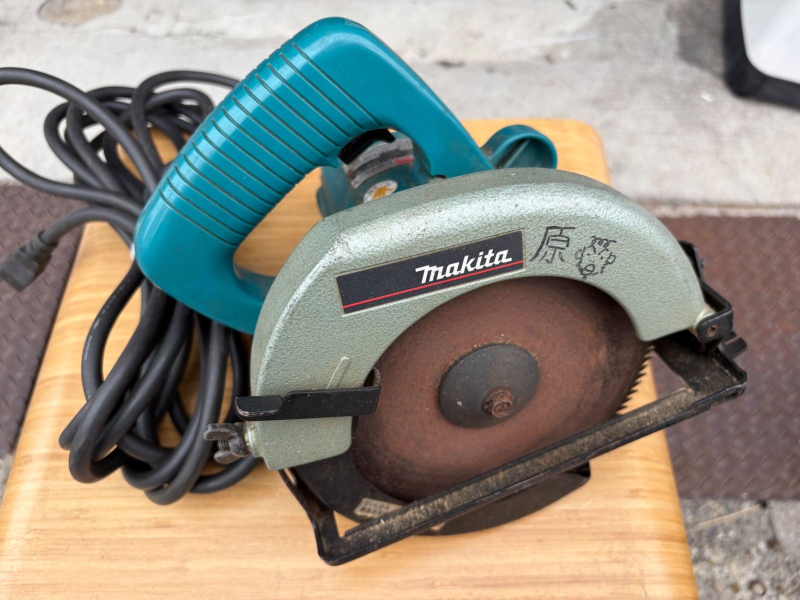 Arne Wahl Iversen ライティングビューロ