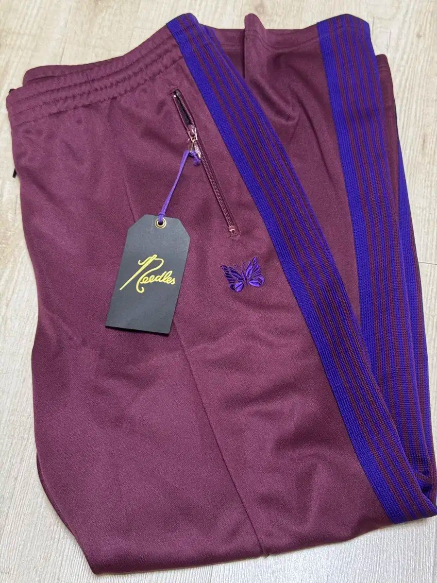 Needles トラックパンツ　ストレート　パープル　ワイン　2024aw Needles [期間限定ポイント15倍！] 新品 ニードルズ NEEDLES