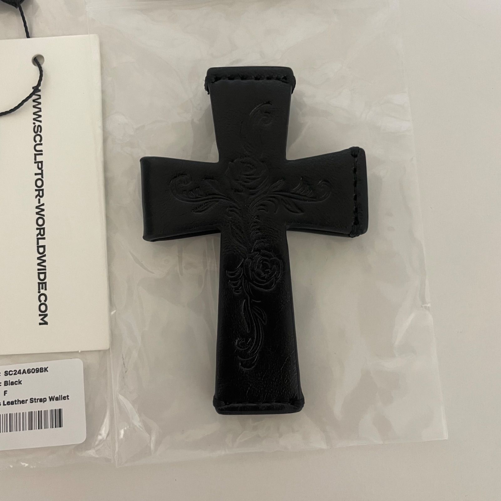 アクセサリー SCULPTOR Cross Leather Strap Wallet Cross Leather Strap Wallet Black – SCULPTOR JAPAN