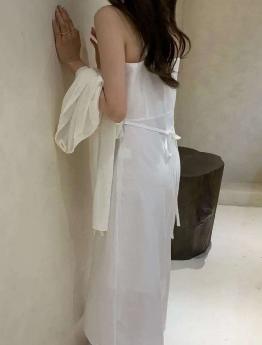 ondemin ワンピース アイボリー