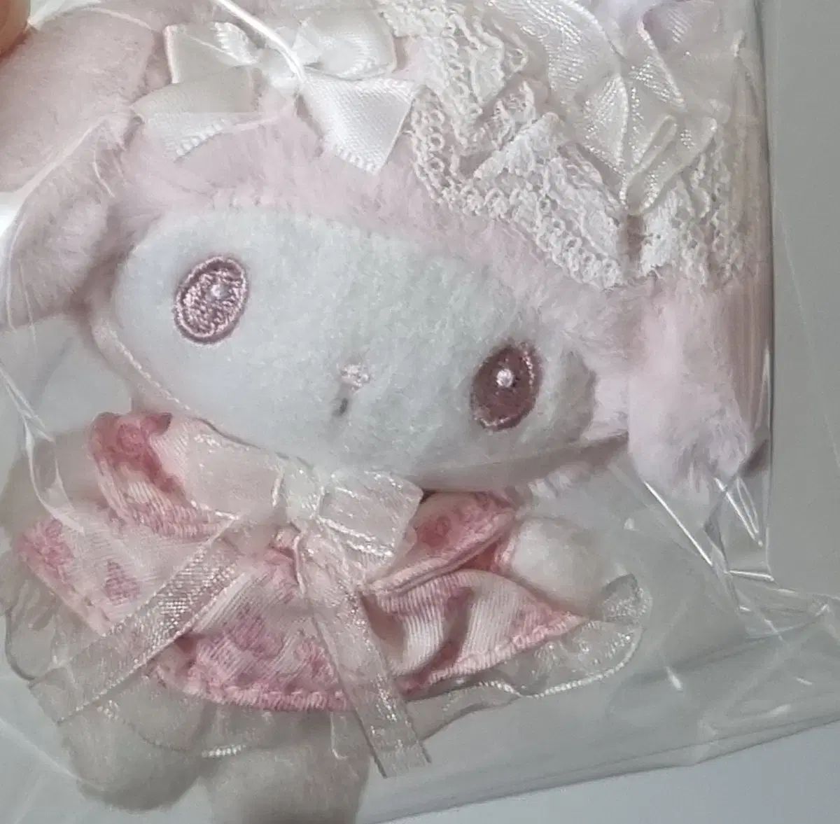 しろいちご マイメロディ ブローチ