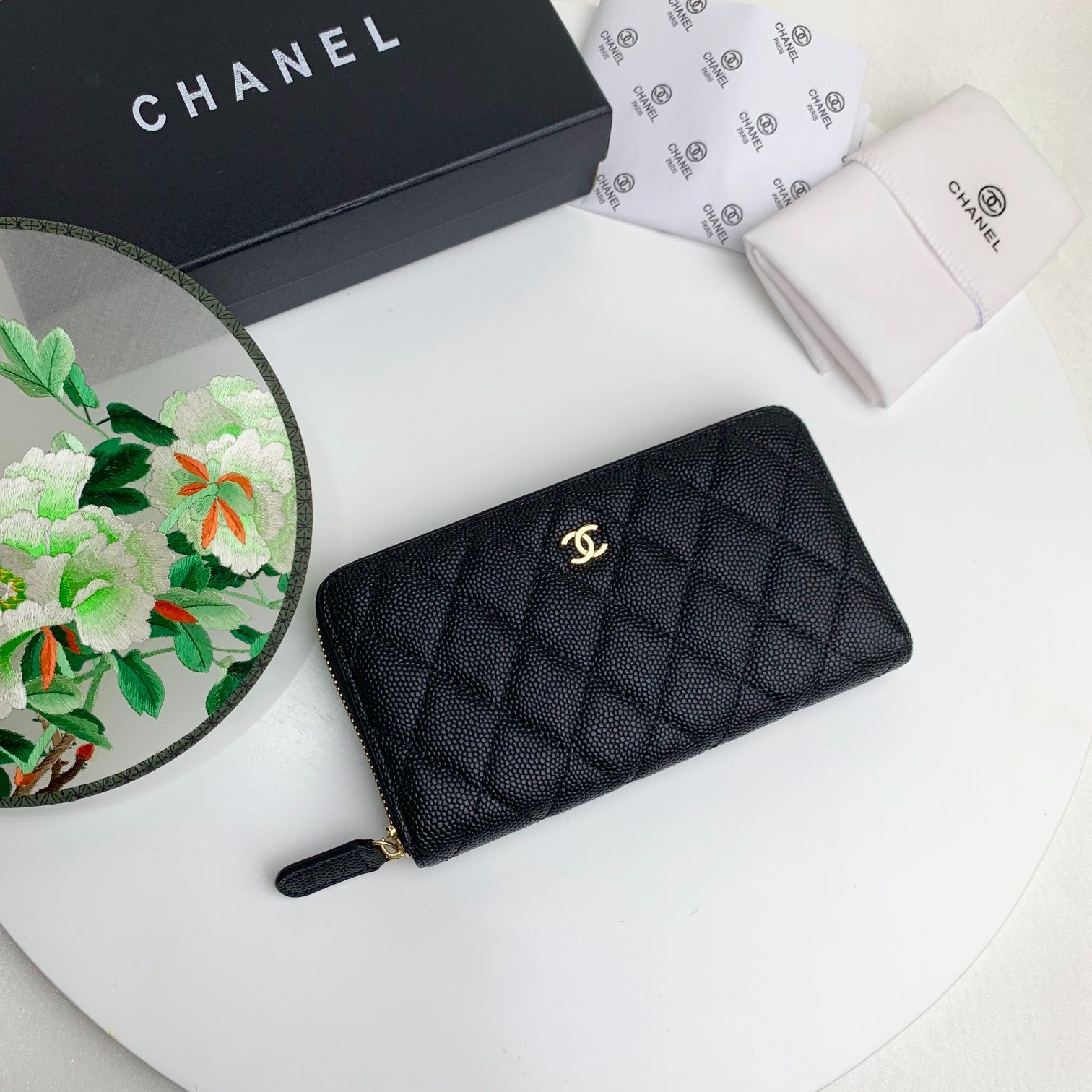 CHANEL シャネルキャビアスキンマトラッセラウンドファスナー長財布#1