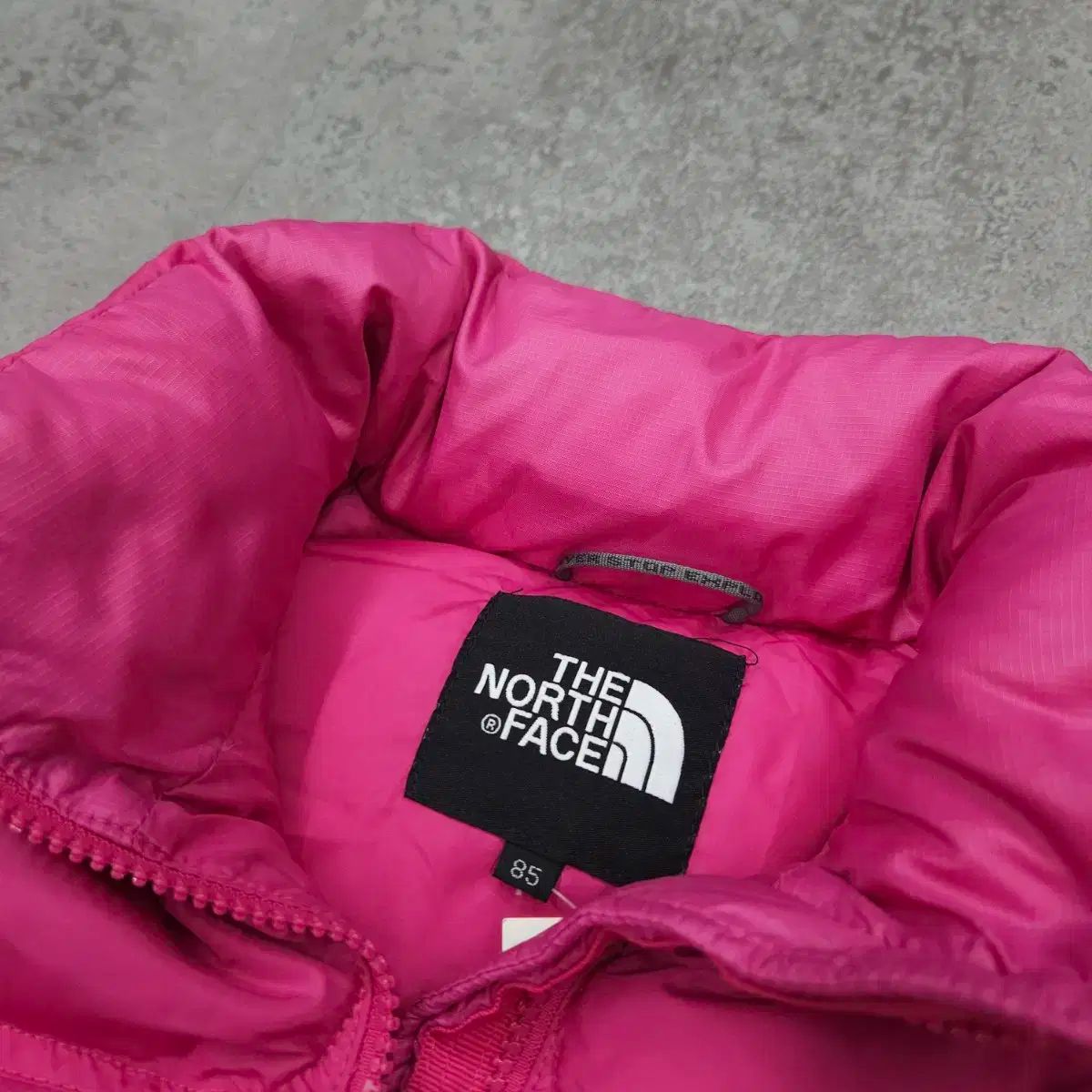THE NORTH FACE(ザノースフェイス) ウーマンズ ピンク ヌプシ ベスト