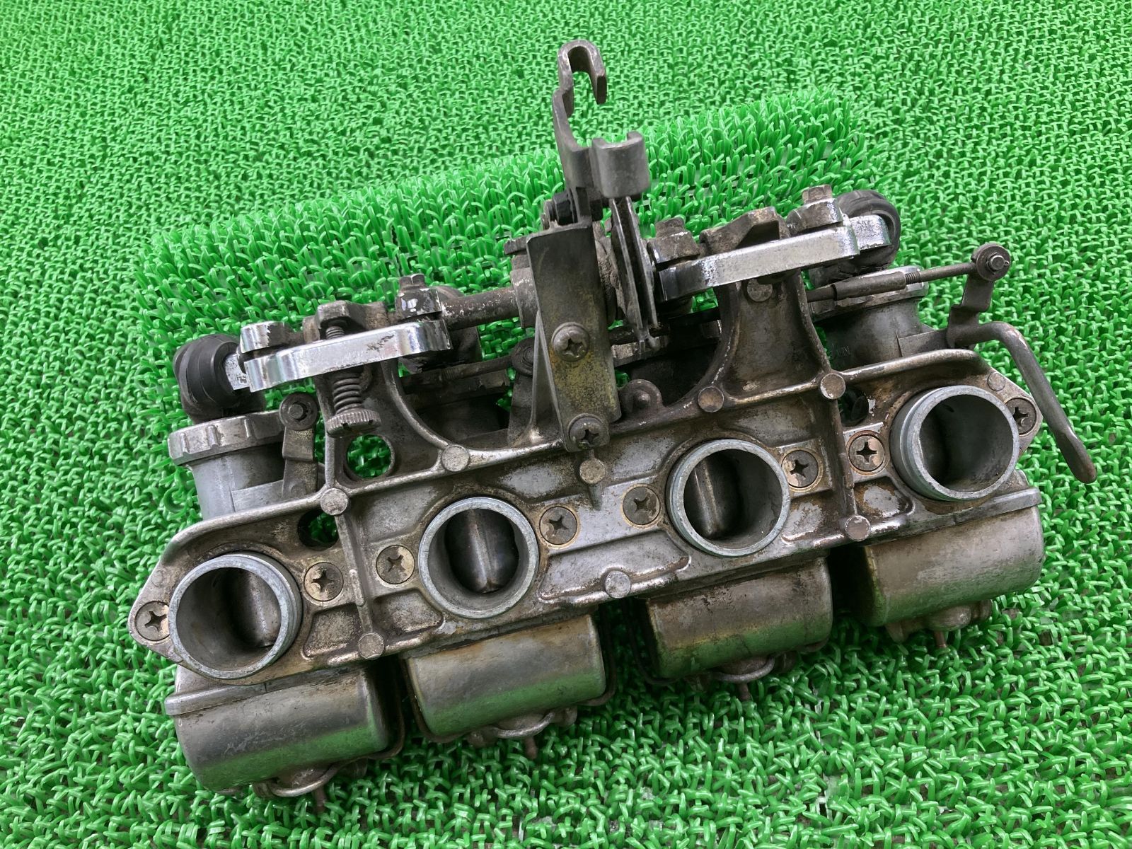 CB750FOUR キャブレター 064A ホンダ 純正 中古 バイク 部品