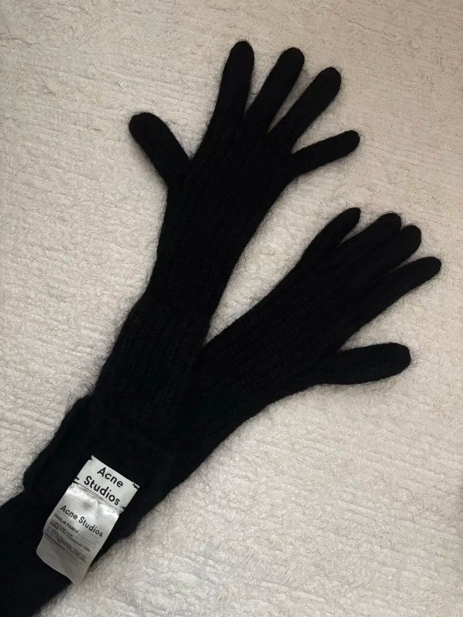 acne studios アグネストゥディオス　手袋 cloudshoe_ac-c80092