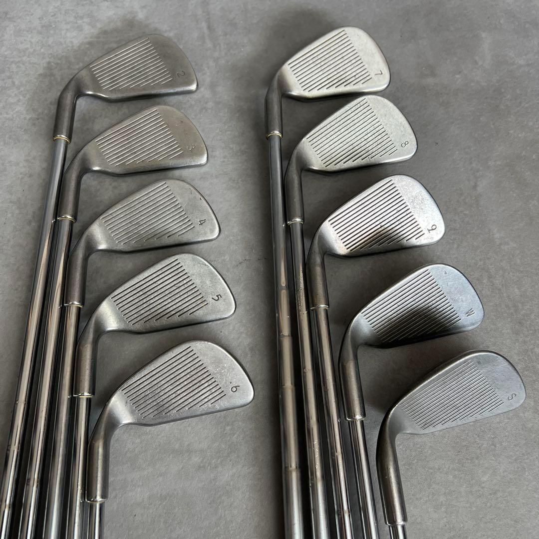 豪華10本 希少な2番 ピン EYE2 メンズゴルフアイアンセット 右 黒