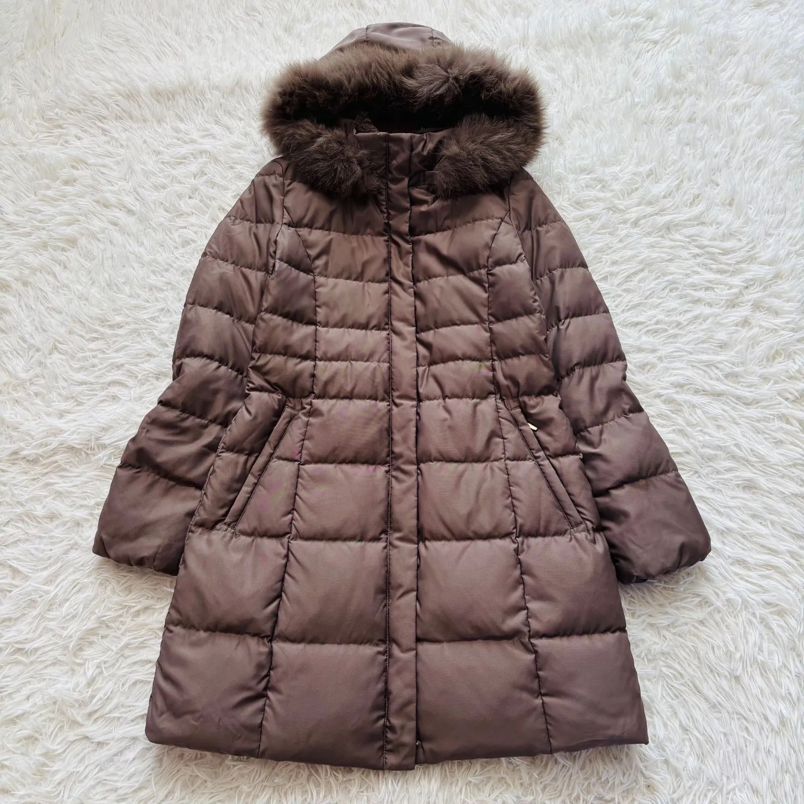 2023AW 美品INDIVI フーデッドファーダウンコート ブルーフォックスM 2023AW 美品 INDIVI フーデッドファーダウンコート ブルー